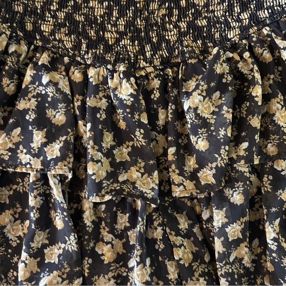 Altar’d State Black and Gold Floral Mini Skirt Size XL - Picture 4 of 14